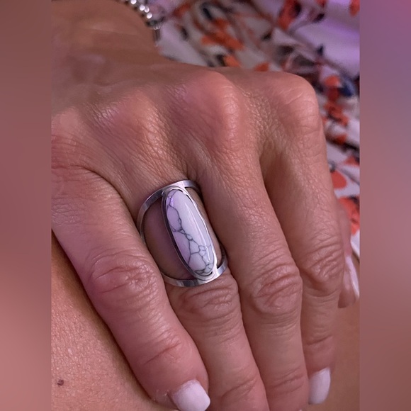 NWT Stainless Steel Silver enamel Woman ring Size 7 - Picture 13 of 15